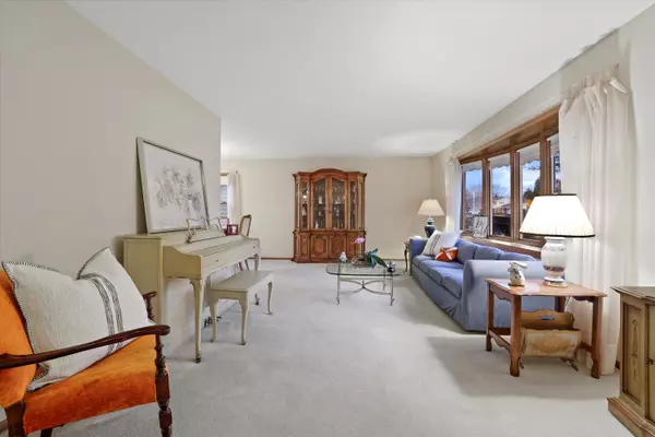 Caledonia, WI 53402,5400 Sandhill
