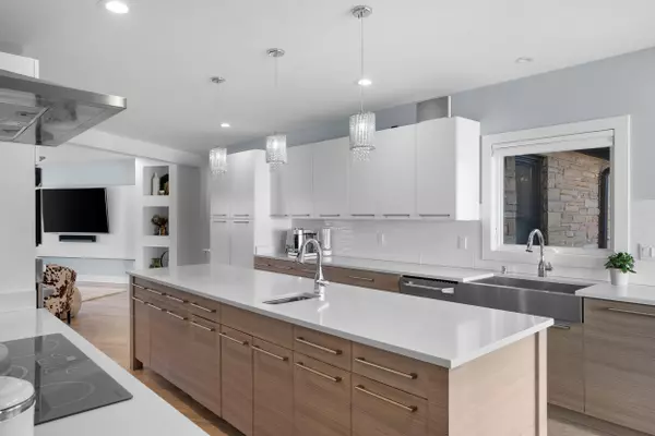 Whitefish Bay, WI 53211,4515 N Lake