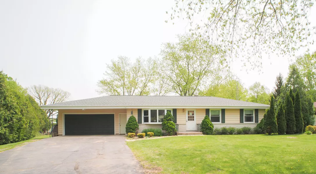 140 Congress, Newburg, WI 53095