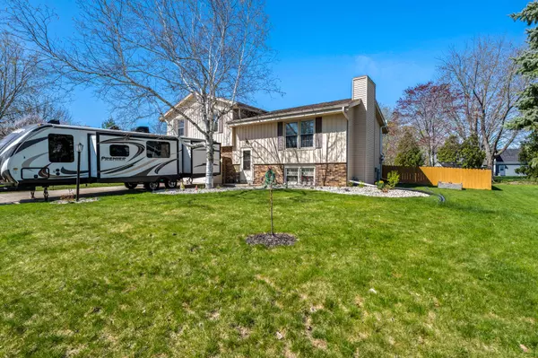 W161N11061 Meadow, Germantown, WI 53022