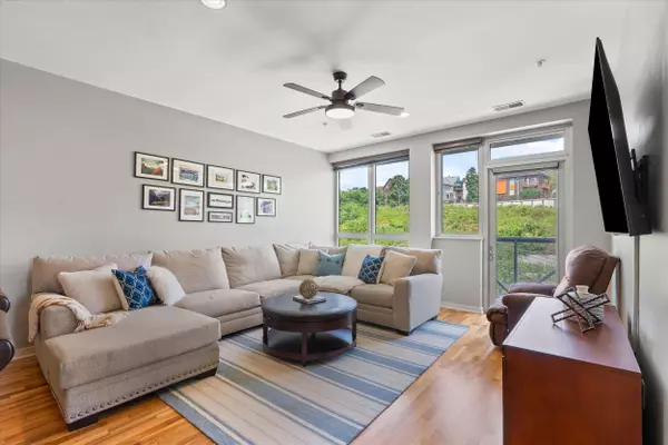 1902 N Commerce Unit 507, Milwaukee, WI 53212