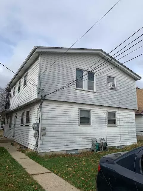 Milwaukee, WI 53225,5806 N 92nd Unit 5806A