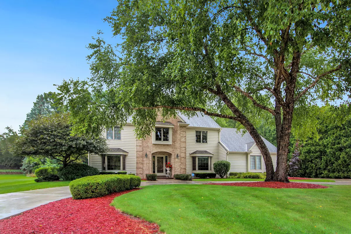 Brookfield, WI 53045,965 Weston Hills