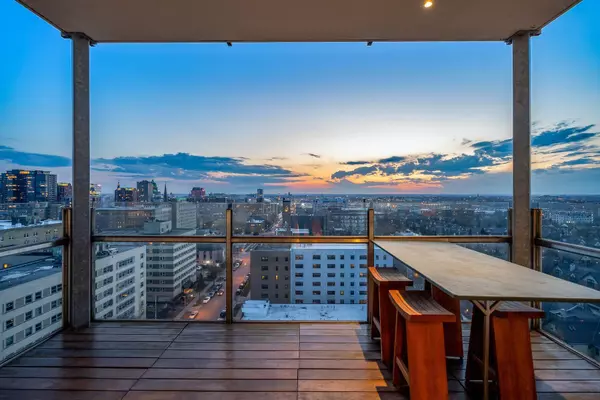 Milwaukee, WI 53202,1313 N Franklin Unit 1202