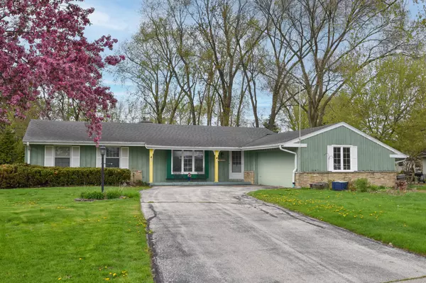 21710 Astolat, Brookfield, WI 53045