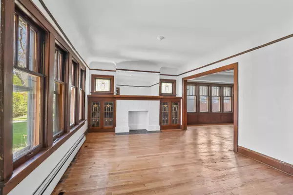 Milwaukee, WI 53210,2535 N 48th