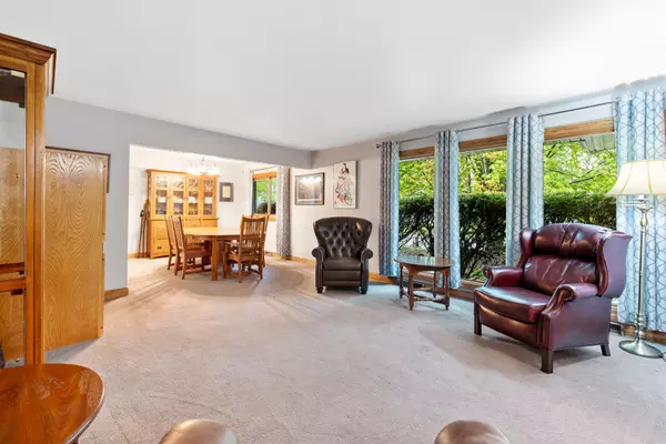 Glendale, WI 53217,1001 W Fairfield