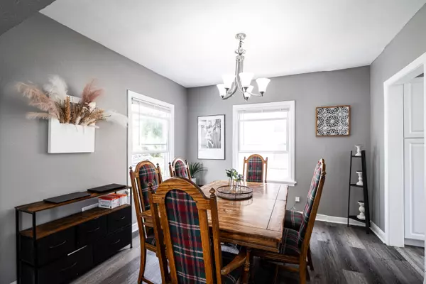 Milwaukee, WI 53209,4423 N 36th