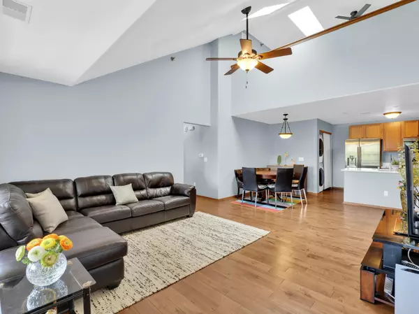 Franklin, WI 53132,3053 W Drexel Unit 124