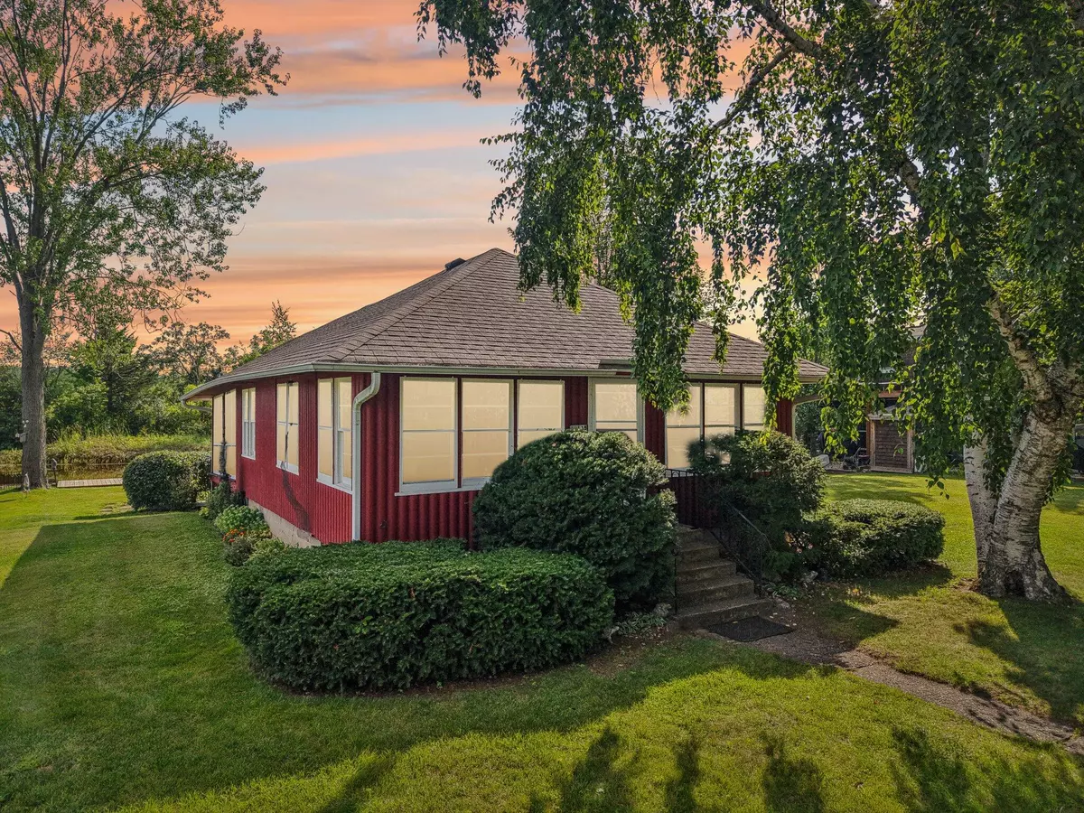 Lake Mills, WI 53551,W8135 Elm Point