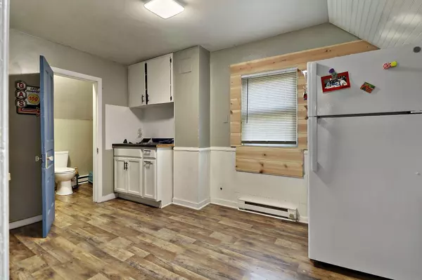 Kenosha, WI 53140,5619 14th