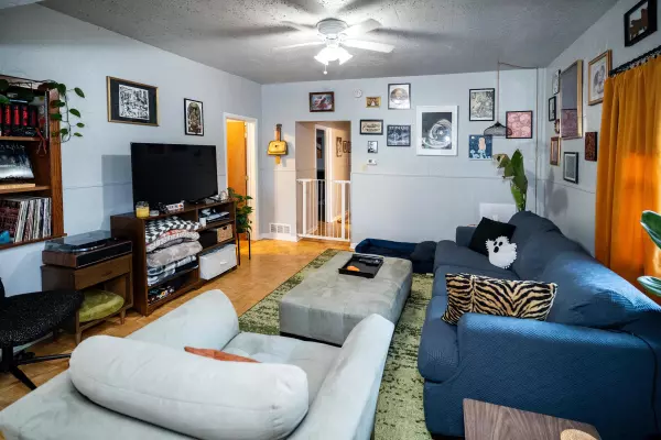 Milwaukee, WI 53207,2211 E Holt Ave