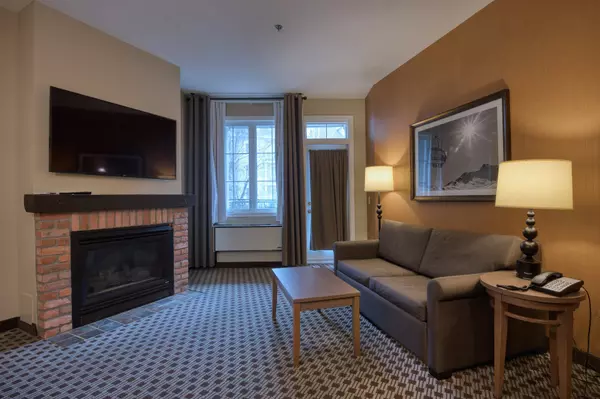 160 Ch. du Curé-Deslauriers #115, Mont-tremblant, QC J8E1C9