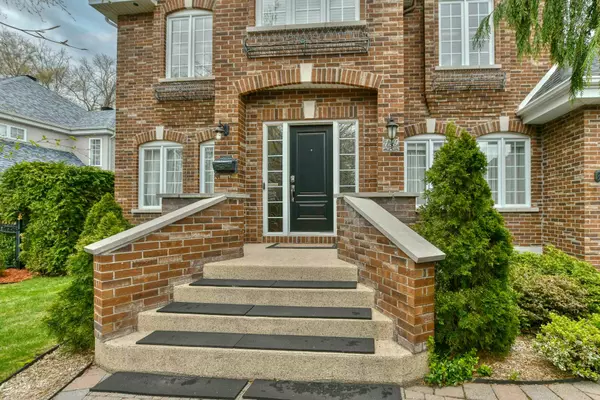 Saint-jérôme, QC J5L2K5,429 Rue de la Seigneurie