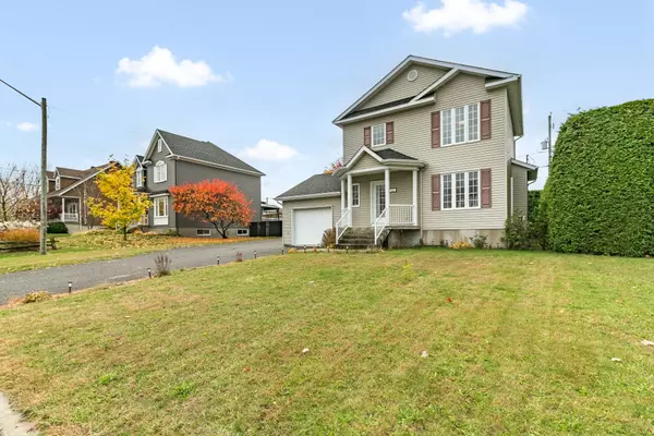 Crabtree, QC J0K1B0,423 3e Avenue E.