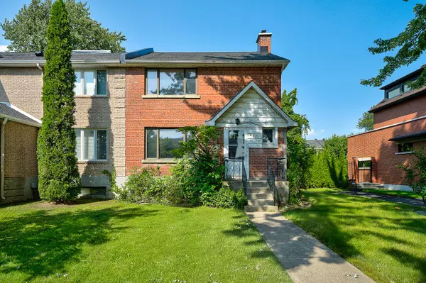 457 Rue Dufferin, Hampstead, QC H3X2Z1