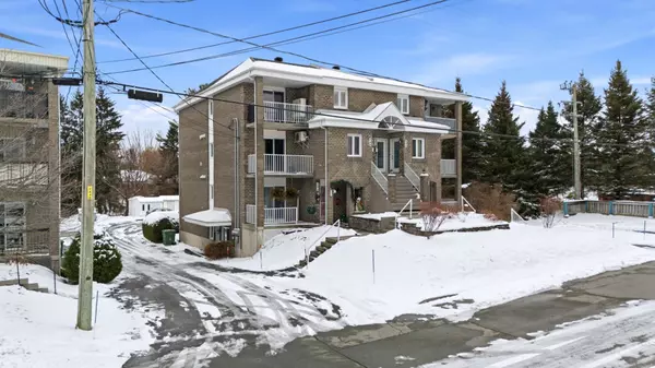 Sherbrooke (les Nations), QC J1L2M4,638 Rue Alexandre-Mignault