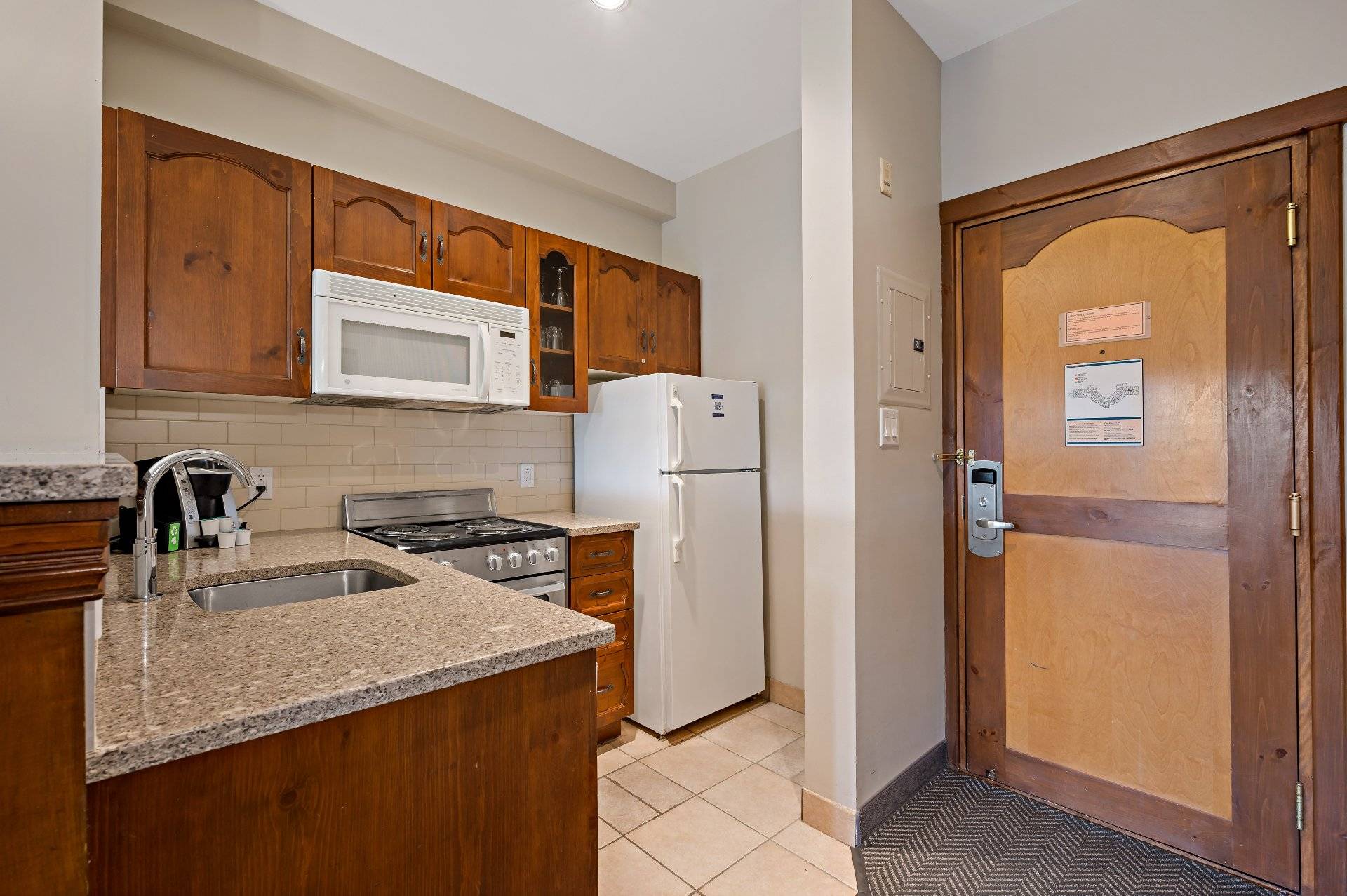 Mont-tremblant, QC J8E1T1,151 Ch. du Curé-Deslauriers #339