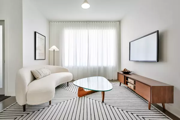 Montréal (lasalle), QC H8N0A8,1723Z Rue du Bois-des-Caryers