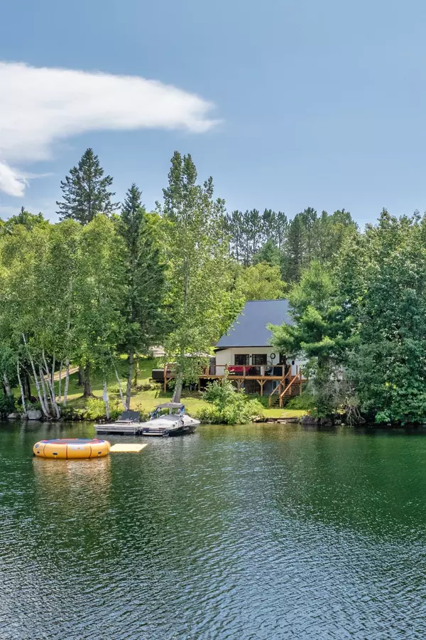 La Minerve, QC J0T1S0,12 Ch. des Grandes-Côtes