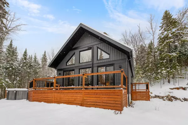 Sainte-agathe-des-monts, QC J8C2Z7,45 Mtée de la Source