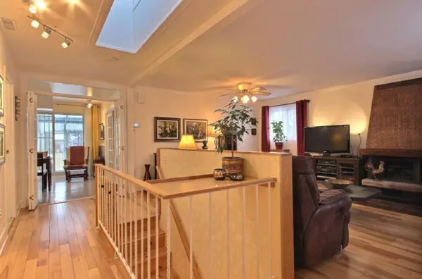 Montréal (anjou), QC H1K2X2,5824 Av. Des Ormeaux