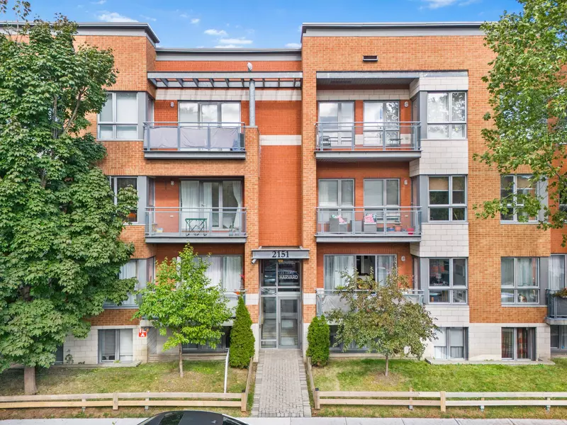 2151 Av. Harvard #111, Montréal (Côte-Des-Neiges/notre-Dame-De-Grâce), QC H4A2W1