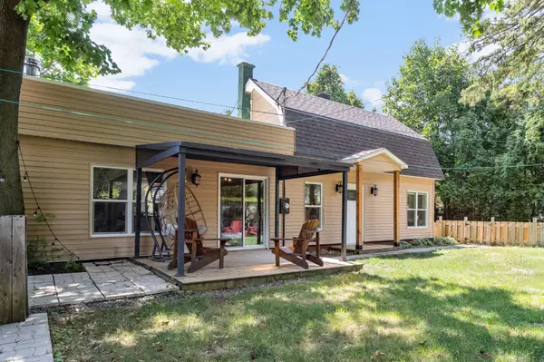 194 Rue des Pins, Oka, QC J0N1E0