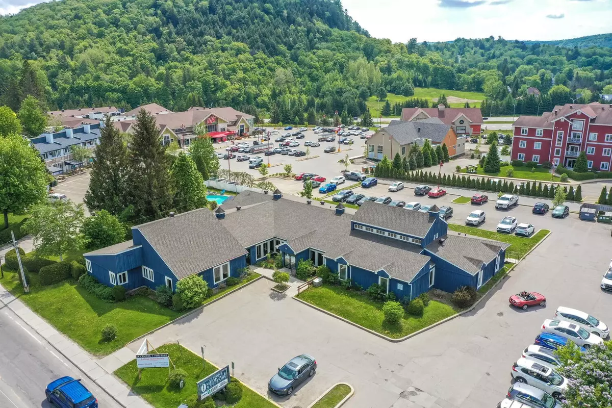 Saint-Sauveur, QC J0R1R6,70Z Rue Principale