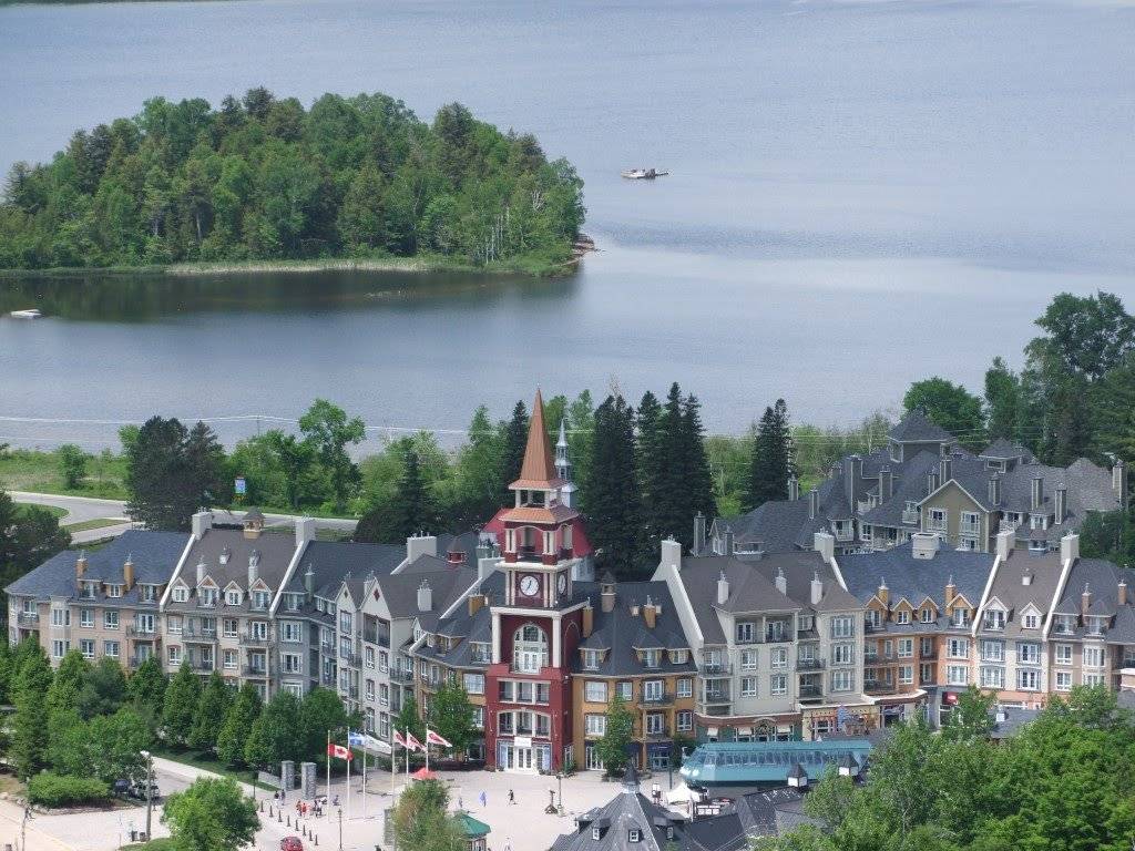 Mont-Tremblant, QC J8E1C9,151 Ch. du Curé-Deslauriers #360