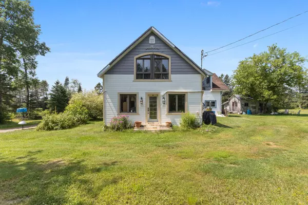 Arundel, QC J0T1A0,137 Rue du Village