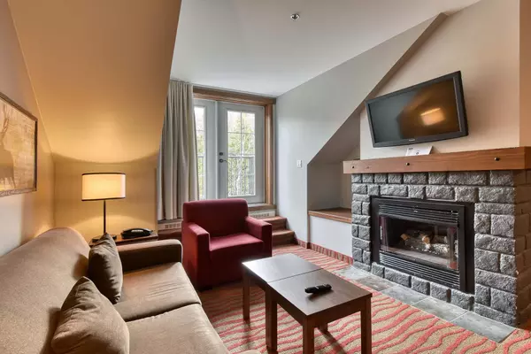 Mont-Tremblant, QC J8E1T1,161 Ch. du Curé-Deslauriers #491