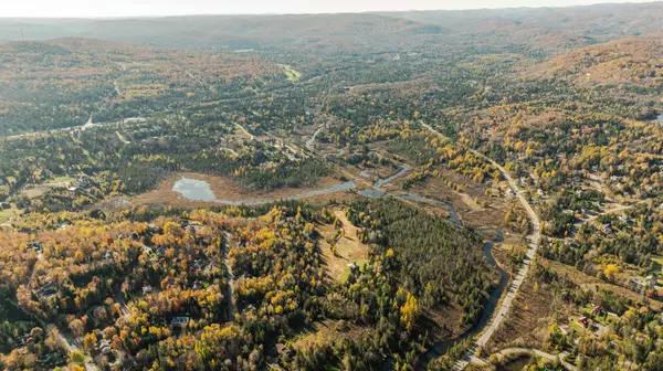 Saint-Sauveur, QC J0R1R7,15 Ch. des Épervières