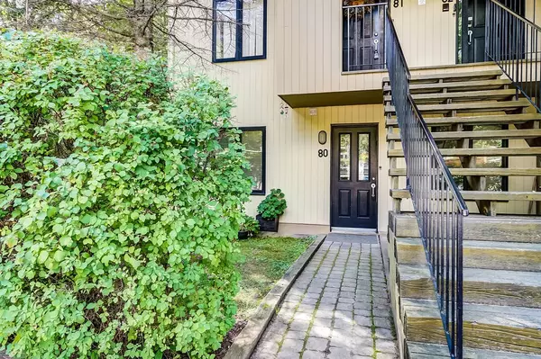 184 Ch. au Pied-de-la-Montagne #80, Mont-tremblant, QC J8E3M2