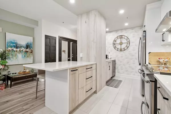 Montréal (lasalle), QC H8N0B9,1900 Boul. Angrignon #506