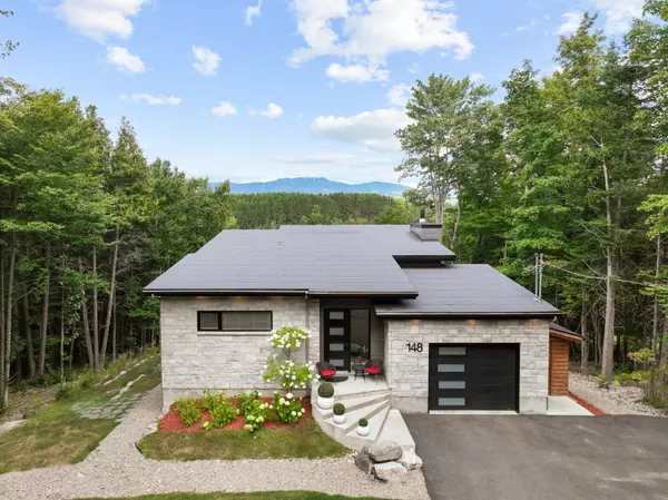 Mont-tremblant, QC J8E1P8,148 Ch. de Courchevel