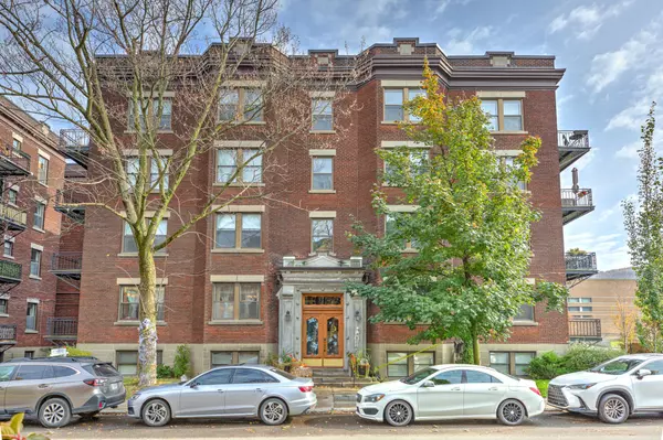 1490 Av. Bernard #3, Montréal (Outremont), QC H2V1W6