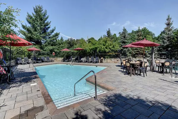 Mont-tremblant, QC J8E1E1,3035 Ch. de la Chapelle #213