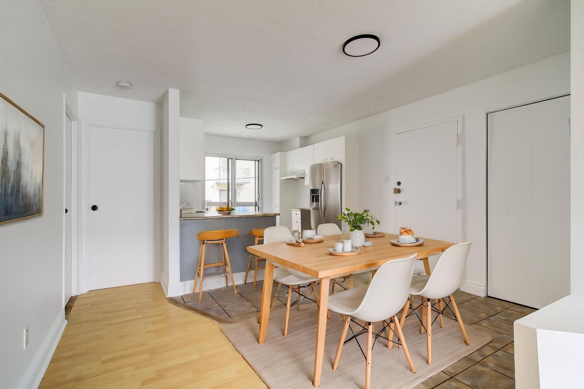 Laval (fabreville), QC H7P5S5,447 Rue Éricka #94