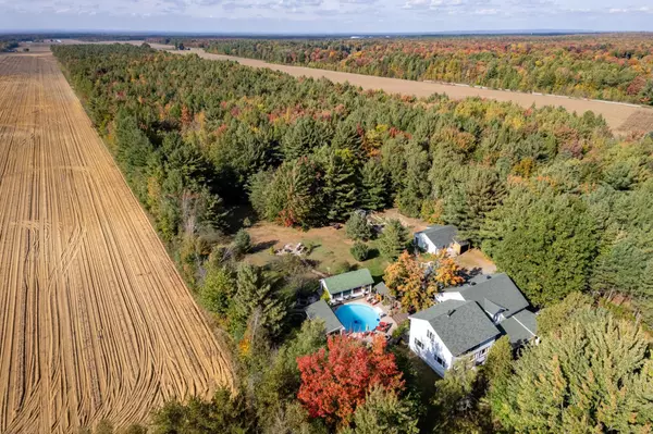 Trois-rivières, QC G9B6C4,121 Ch. du Lac-des-Pins