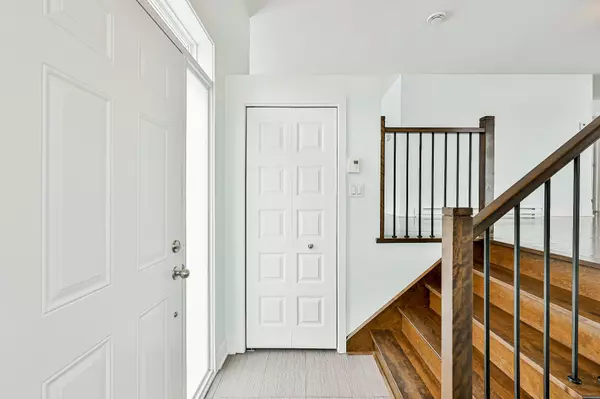 Saint-jérôme, QC J7Z2M1,589 -591 Rue Leroux