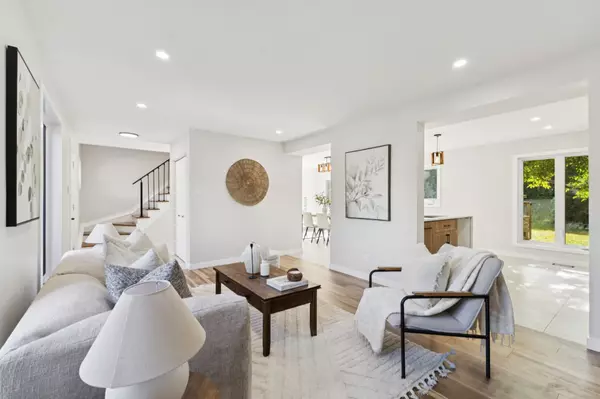 Gatineau (gatineau), QC J8T7M5,301 Rue de Salernes