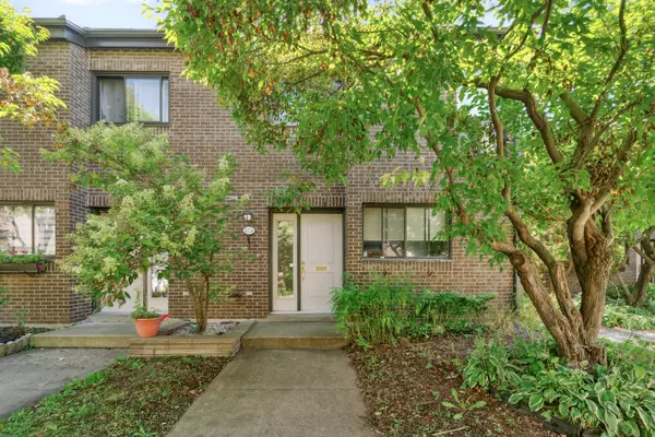 1024 Place Sardaigne,  Brossard,  QC J4X1L7