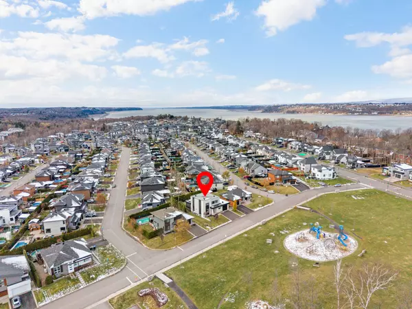 Lévis (les Chutes-de-la-chaudière-ouest), QC G7A0S7,1491 Rue de l'Étoile