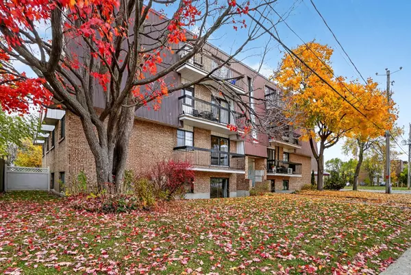 Longueuil (le Vieux-longueuil), QC J4K2P6,1385 Boul. Nobert #9