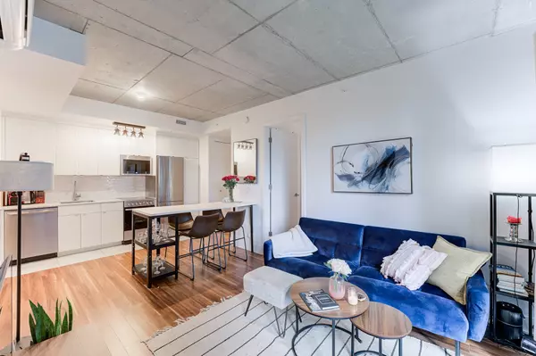 1330 Rue Olier #206, Montréal (Le Sud-Ouest), QC H2Y2W8