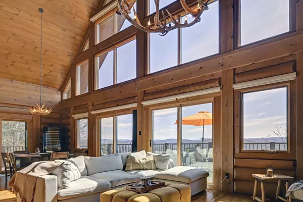 Mont-tremblant, QC J8E2G3,108 Ch. du Nid-d'Aigle