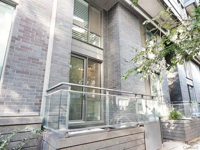 360Z Rue St-André, Montréal (ville-marie), QC H2L0A8