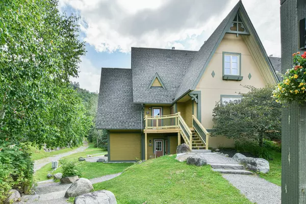 Mont-Tremblant, QC J8E3K8,214 Ch. de la Forêt #2