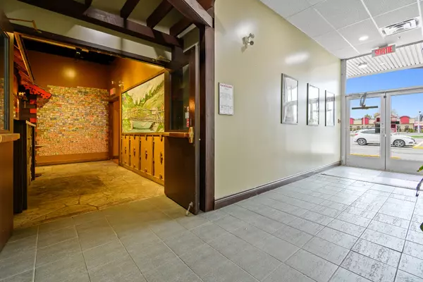 Gatineau (gatineau), QC J8T3P8,70 Boul. Gréber